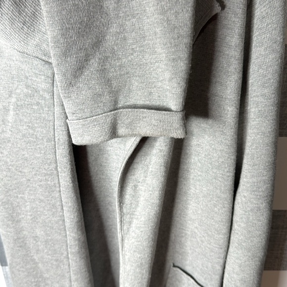 Skies are Blue Cardigan - Picture 4 of 6